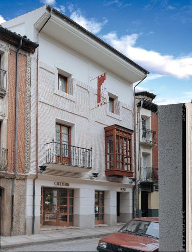 Hotel Isabel, Briviesca bei Medina de Pomar