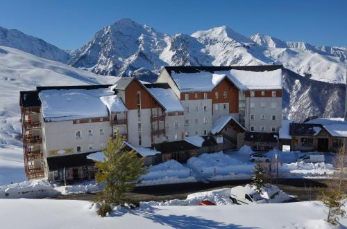 Accommodation in Germ