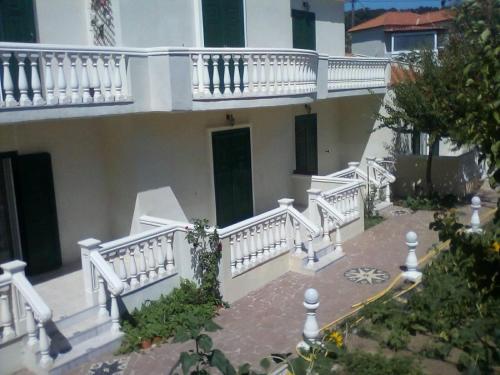  Litsa Rooms & Apartments, Pension in Skala Mistegnon