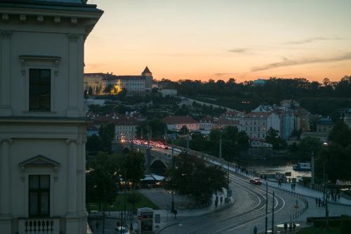 Quentin Prague Hotel - image 3