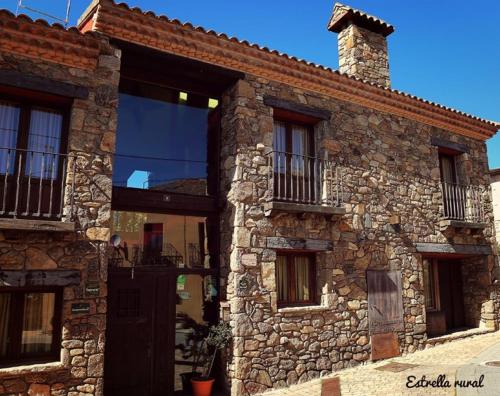 Viesnīcas āriene, Estrella rural casa rural en la Sierra de Madrid in Braojos