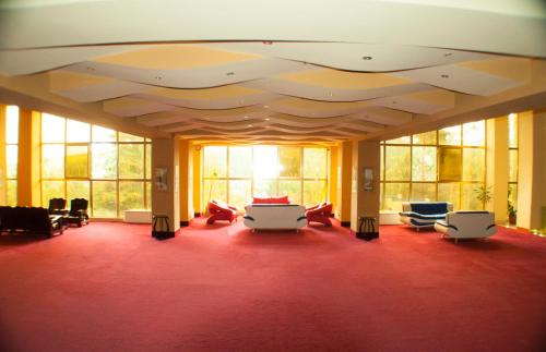 Shared lounge/TV area, Vosku Ashxarh Hotel in Tsaghkadzor
