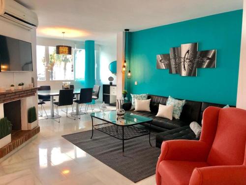 VIVE BENALMADENA Apartamento de Luxe Puerto, primera linea de playa