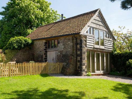 East Barn, Wick, Bristol