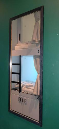 Private Room with 6 Single Pods image 1