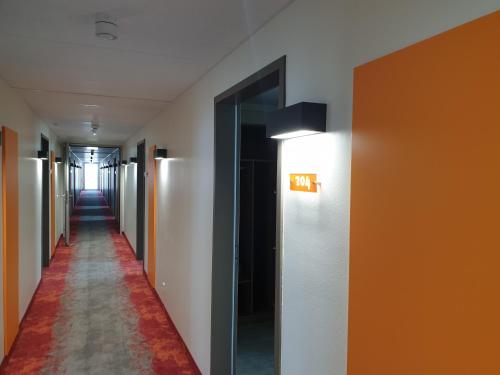 Motel Plus Schönefeld - image 13