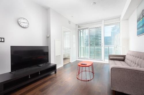 The Nest - Royal Downtown Loft To Hatch Adventure