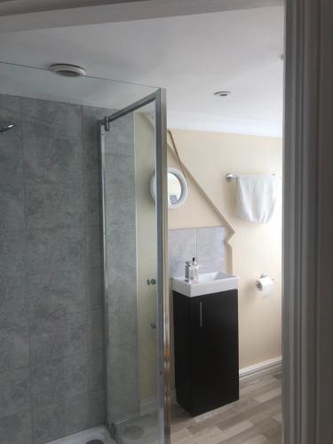 Worthing Rest - image 4