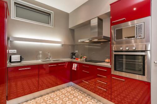Two-Bedroom Apartment with Balcony - Passeig de Gracia, 51 image 10