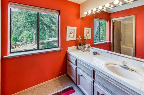 Eagle's Nest Condo #84 - main image