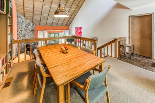 Eagle's Nest Condo #84 - image 2