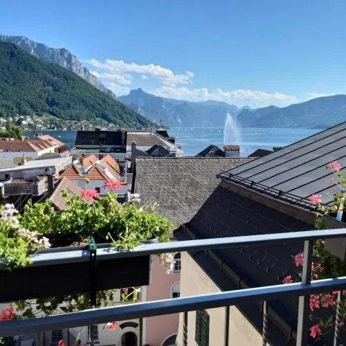 Marktplatz Traunsee LAKE View in Gmunden, Österreich
