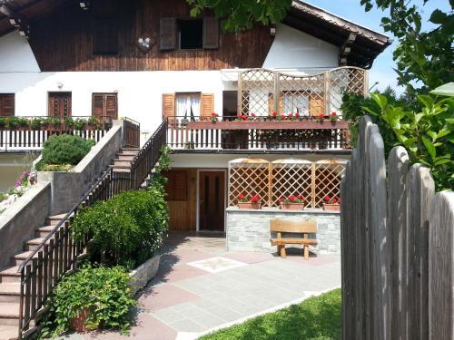  Lago di Cei holiday, Pension in Villa Lagarina