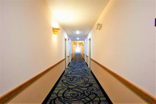 Days Inn by Wyndham Milan Sandusky South