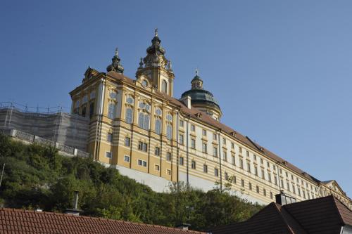 Madar Café Central Melk - image 12