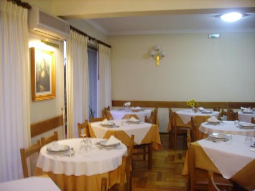 ห้องอาหาร, โรงแรมเพนินซูล่าร์ (Hotel Peninsular) in อมาเรส