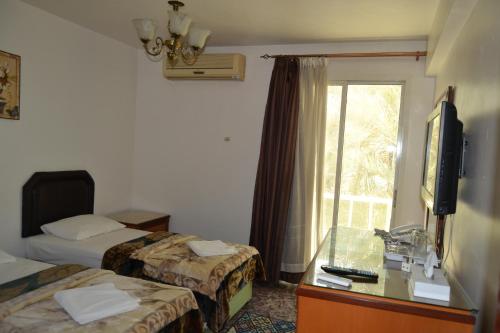 Green House Resort Image 7