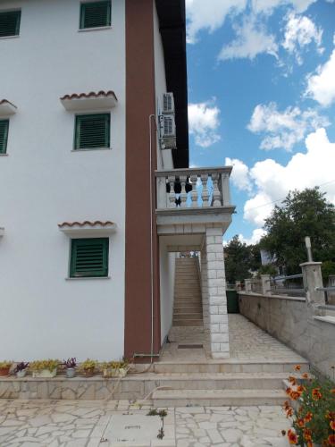 Apartments Jonjić - image 3
