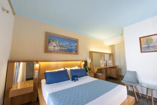 Lido Corfu Sun Hotel 4 Stars All-inclusive - image 5