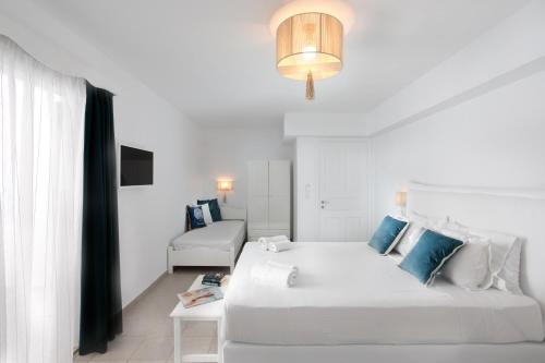 Ippokampos Beachfront - image 13