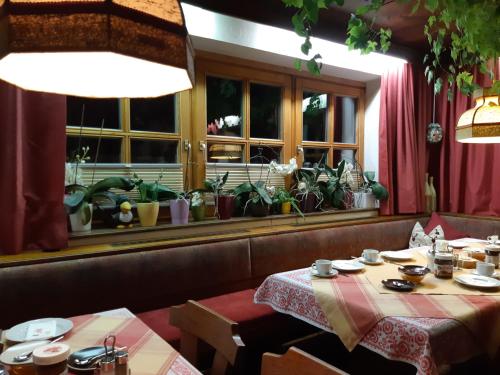 Ételek és italok, Haus Morgensonne in Pettneu Am Arlberg
