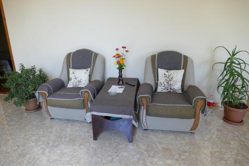 NNN Guest House in Goris