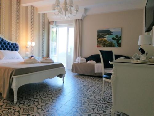 Sui Generis Tropea Luxury Rooms - image 2