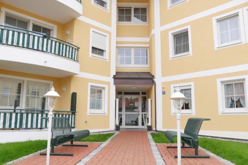 Exterior view of 2-Zimmer Deluxe Apartment Bad Fussing - Owner Suite