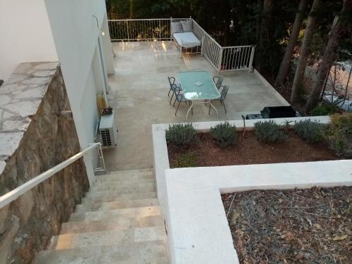 CARQUEIRANNE - Bel apt familial a 10' a pied de la mer