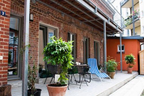 Beautiful and Cozy Remise for up to 6 Guests, Berlino (foto 4)