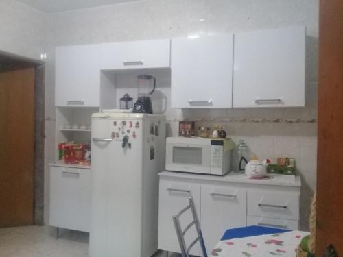 ห้องครัว, Acomodação em Interlagos (Acomodacao em Interlagos) in แคมโปแกรนด์