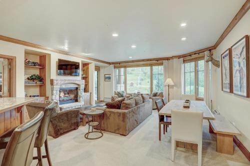 Luxurious 2 Bd With Lift View In Beaver Creek Condo