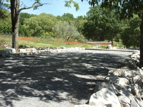 Gîte L'ESCOUSSOU, 4 ch, 130m2, au calme, piscine chauffée, sud Ardèche