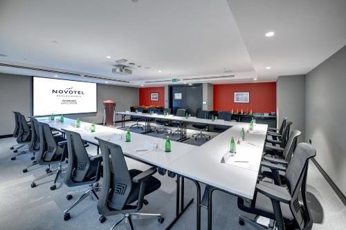 Novotel Sharjah Expo Centre Novotel Sharjah Expo Centre