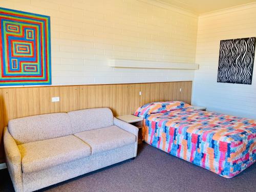 30 Best Coober Pedy Hotels - Free Cancellation, 2021 Price Lists