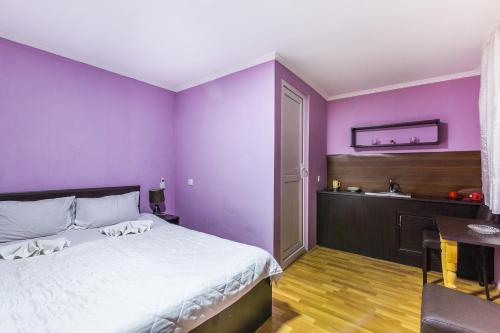 1 double bed