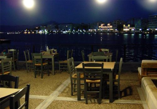  Mallia's Family 3 min walking from sea 1 min fr center (1) in Nea Artaki