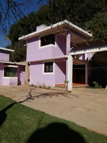 Hotel Bosques in Barrio San Bartolo