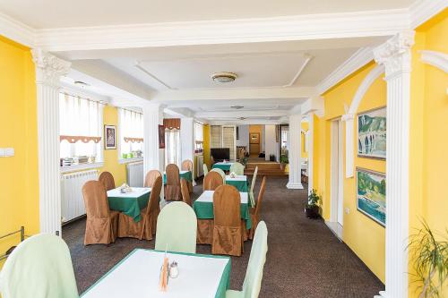 Étterem, Hotel Dominus in Bijelo Polje