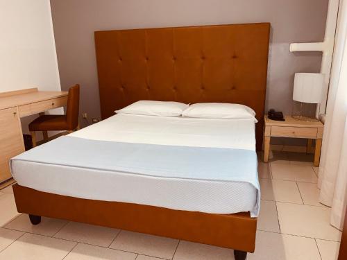 1 twin bed