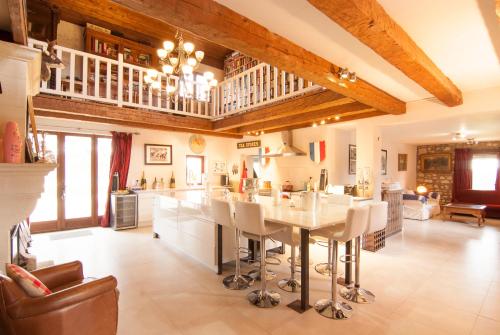 Lonzaygues gîte à louer Breil