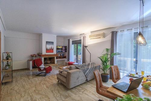 L9 Athens, Афины (фото 6)