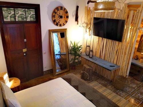 Cactus Host - image 4