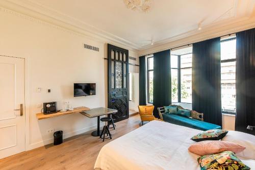 BareFoodGIULIA - image 6