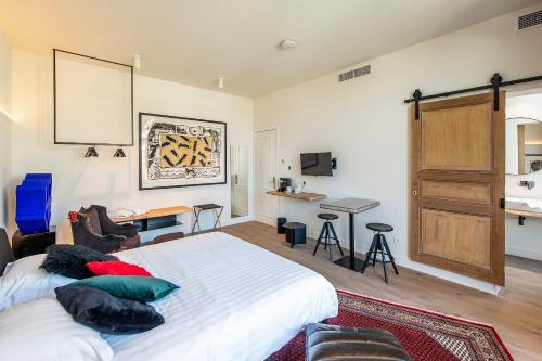 BareFoodGIULIA - image 12