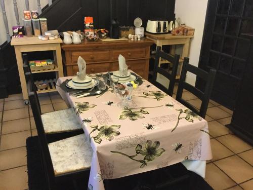 Facilities, Auberge Henri IV in Lubersac