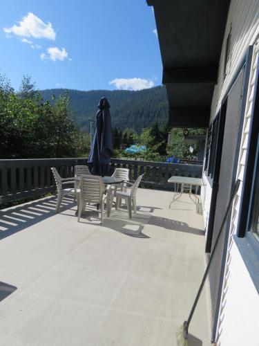 balkon/terras, Bear Valley Guesthouse in Stewart (BC)