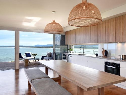 Absolute Waterfront in Gerroa
