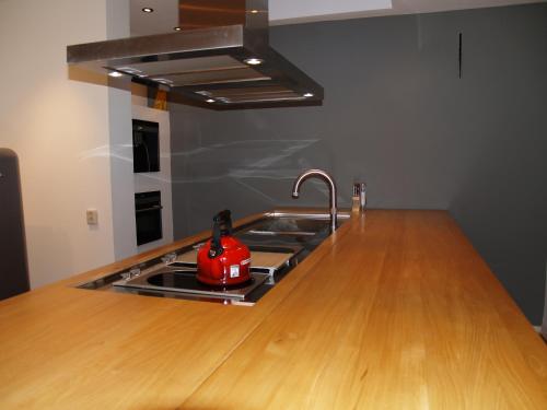 Pearl of the Hague - R.Q.C. - image 12