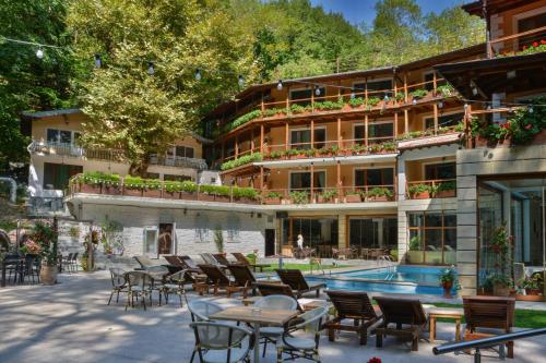 . Hotel Saint Nedelya
